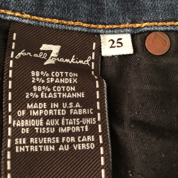 The Slim Cigarette - Picture 2 of 8